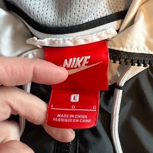 Nike windbreaker
